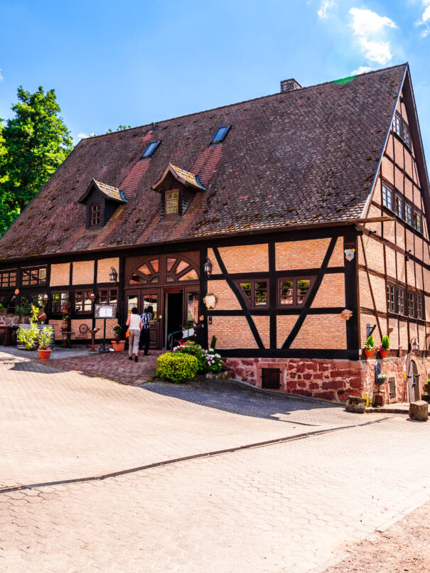 840-KMR-2025-Christina-Reubold